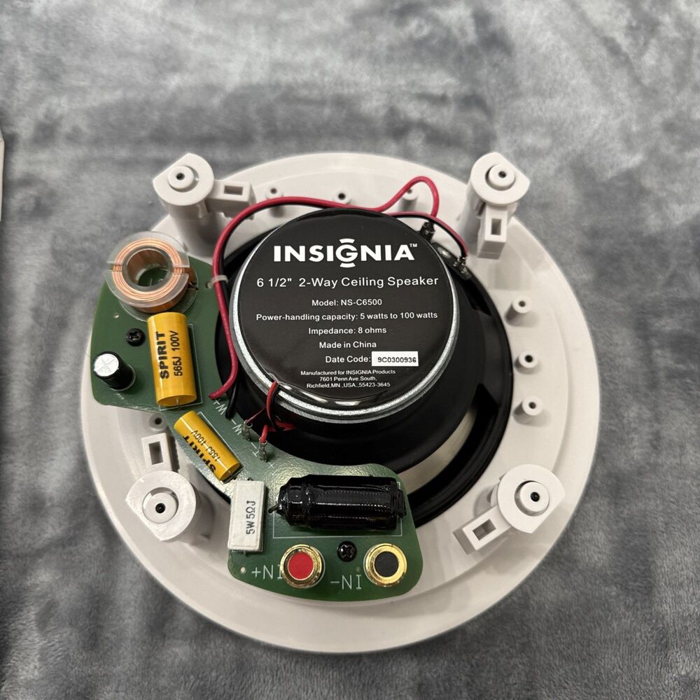 Insignia 6 1/2" 2-Way Ceiling Speaker (Model NS-C6500),
